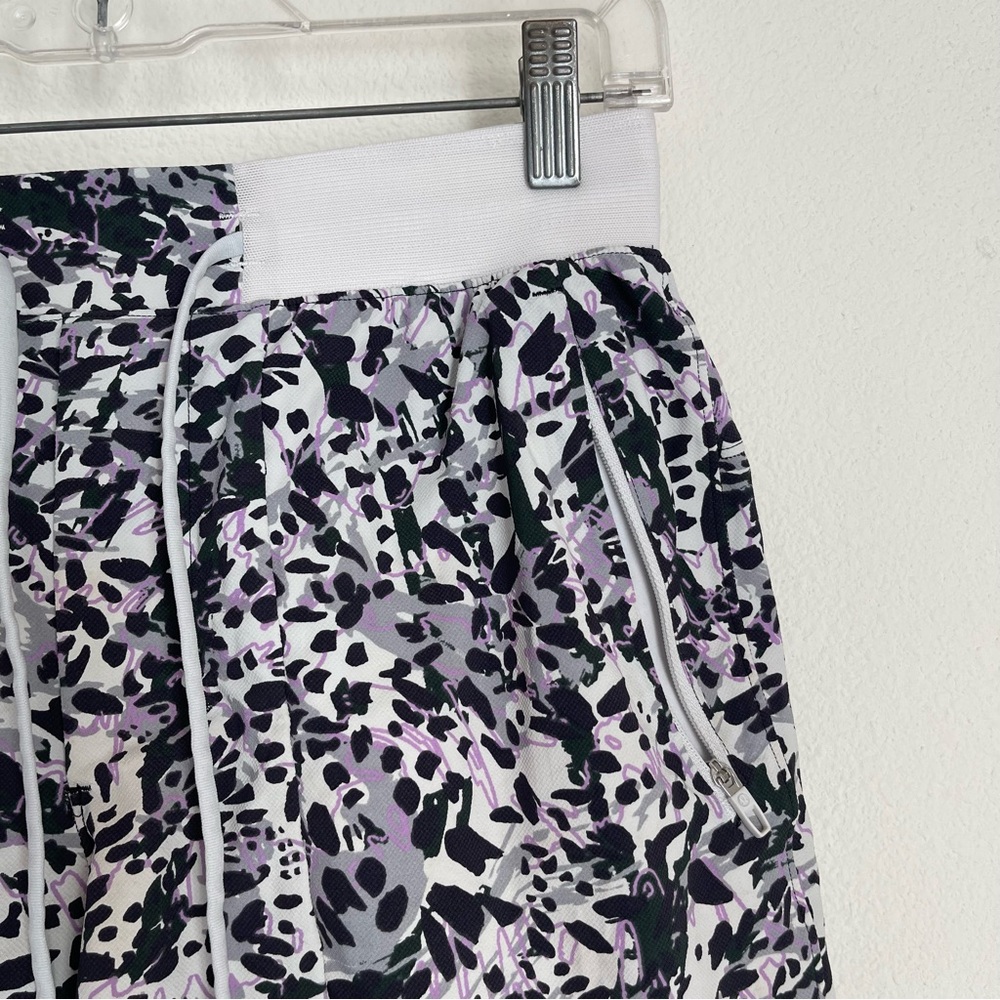 Lululemon Zip Pockets Stretch Performance Shorts - image 2